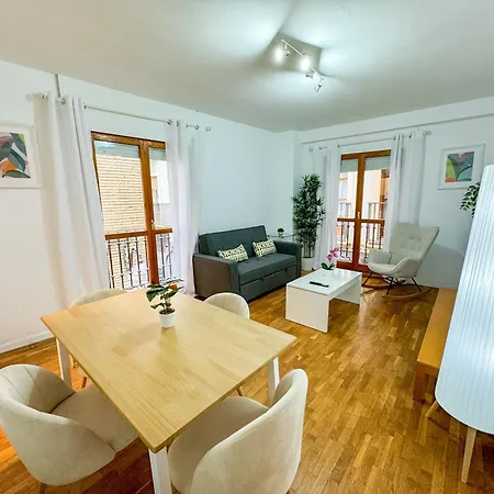 Laurel Del Pilar Comotucasa Zaragoza